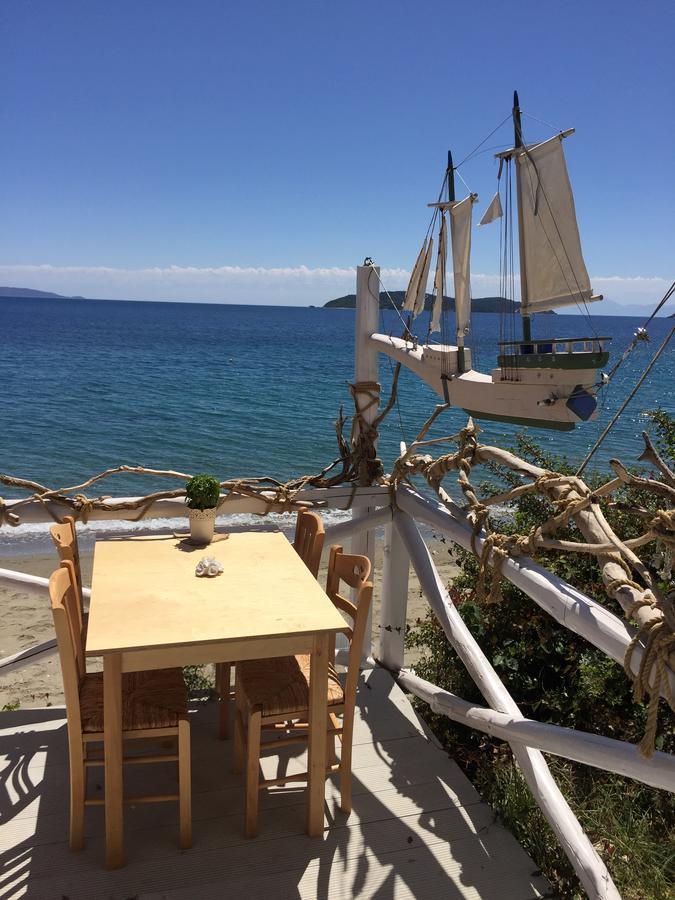 Vassilias Beach 瓦西里亚斯 外观 照片